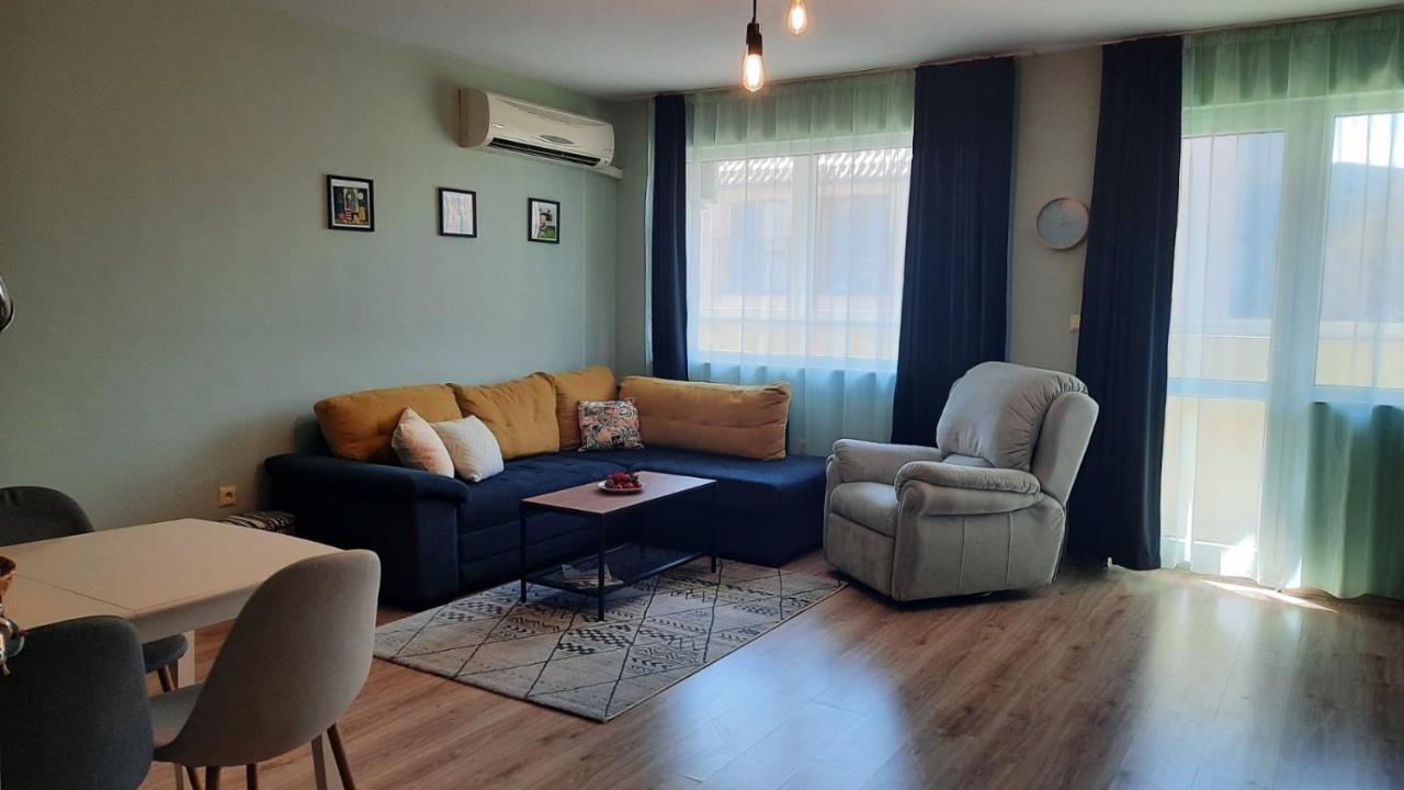 Soulful Apartments - Almaletta Varna ภายนอก รูปภาพ