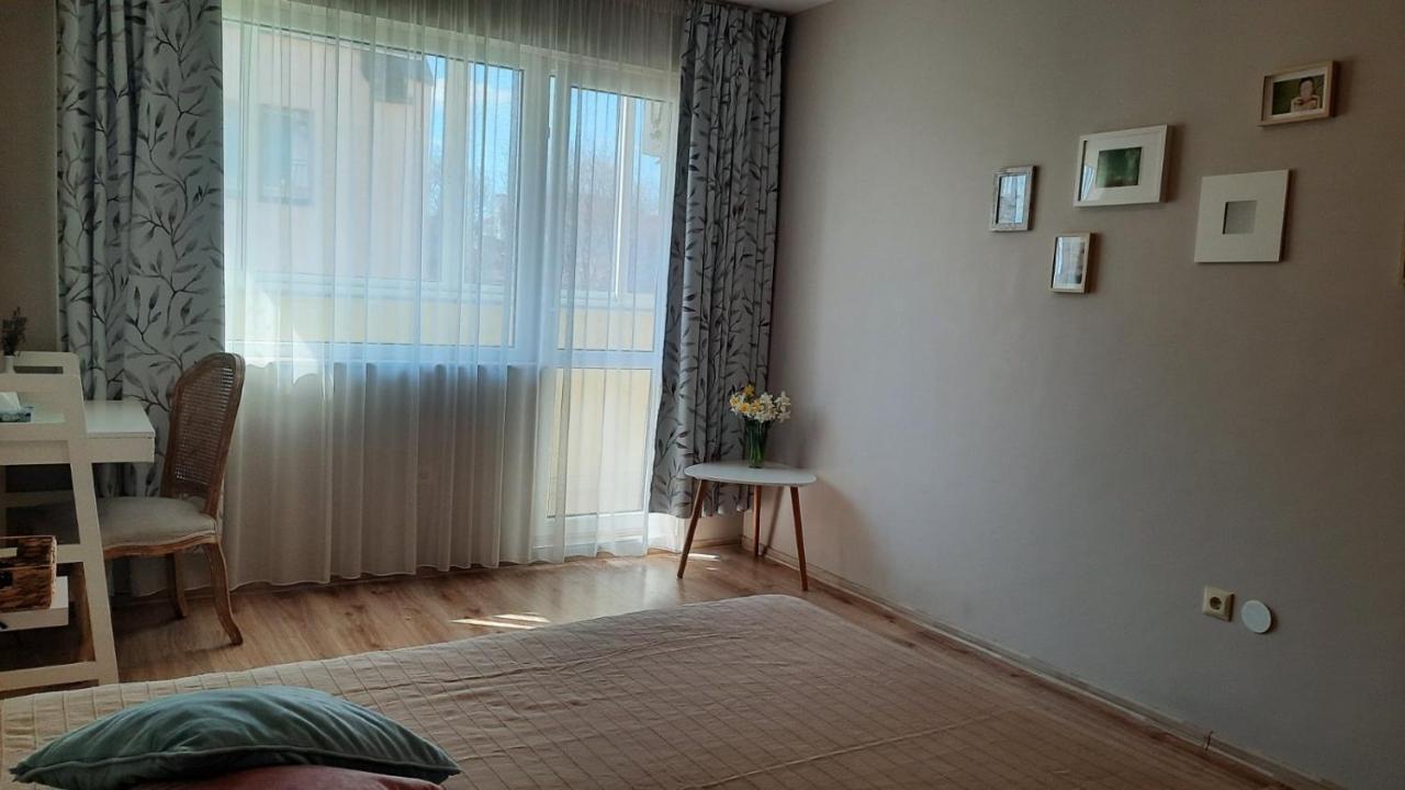 Soulful Apartments - Almaletta Varna ภายนอก รูปภาพ