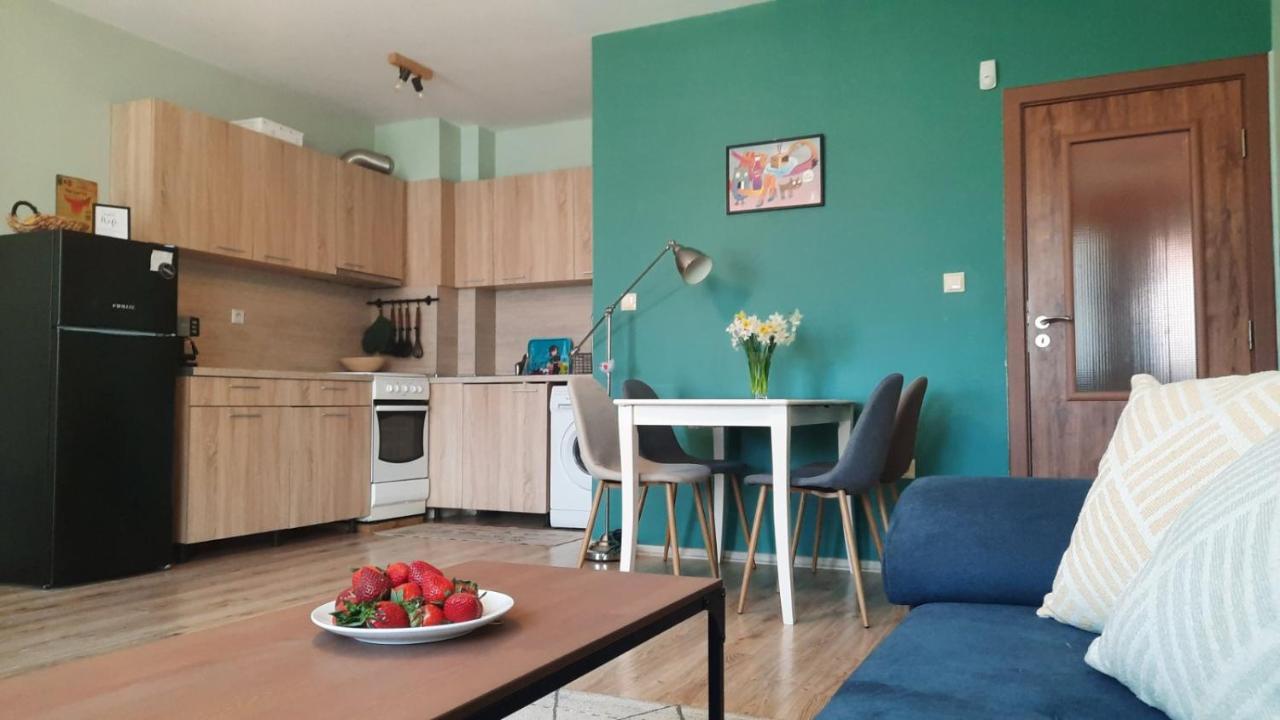 Soulful Apartments - Almaletta Varna ภายนอก รูปภาพ